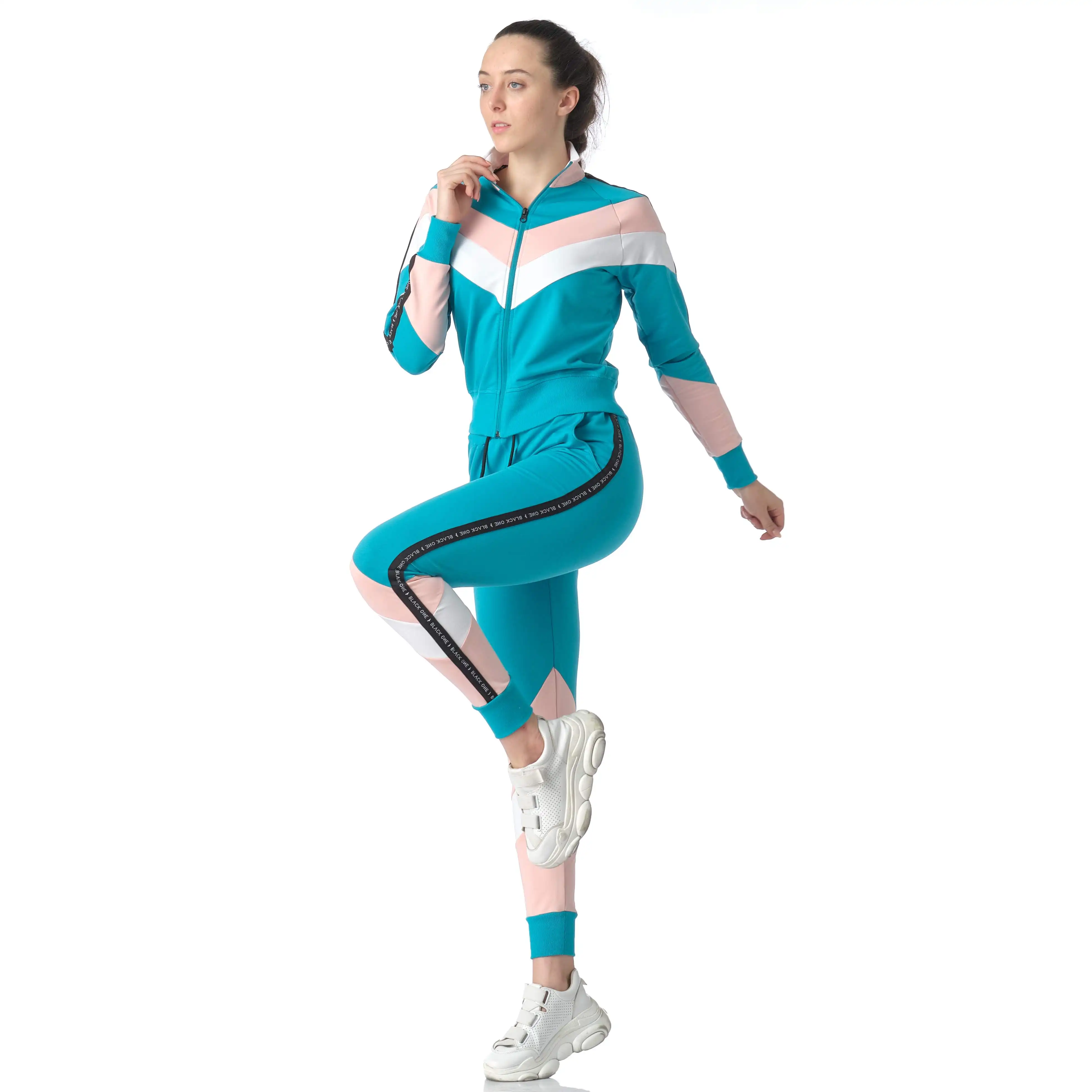 Fashion new cool warm Track Suit For Woman/ladies/Custom Sports Women Tracksuits newly sale hot