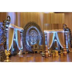 Décoration de scène de mariage sud-indienne, scène de mariage traditionnelle de style sud-indien, aménagement de scène de mariage indien traditionnel au Royaume-Uni - Product Image 1