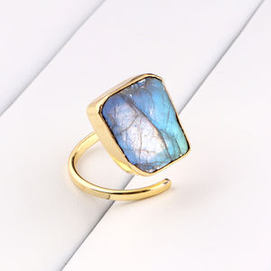 Bague en pierres précieuses de haute qualité labradorite fougueuse naturelle bague réglable ouverte avant bague en laiton plaqué or bague de réglage - Product Image 4