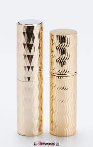 Flacon de parfum luxueux en aluminium de 8 ml avec pulvérisateur à pompe, décoration gravée et atomiseur de parfum - Product Image 5