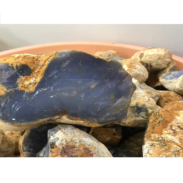 Wholesale Clean High Quality Rough Natural Blue Chalcedony