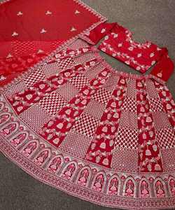 Secuencia de bordado de seda de Georgette de lujo trabajo lehenga choli con ropa de fiesta Koti precio al por mayor ropa textil - Product Image 3