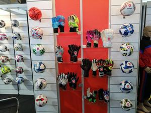 Gants de gardien de but de football Strong Reflex pour hommes, haute performance, respirants, imperméables, protection UV, pour extérieur - Product Image 6