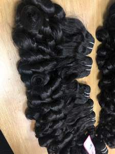 Tissage en lot malaisien naturel vierge — ali queen, cheveux vierges crus sans traitement, cuticules alignées, cheveux bouclés péruviens, prix d'usine - Product Image 6