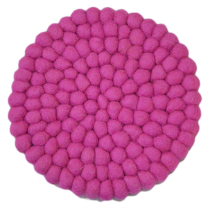 Petite table de caboteur en feutre classique rose de 15 cm, conviviale et durable, protège le dessus de la table de la chaleur - Product Image 1