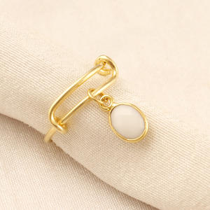 แหวนเรียงซ้อนแบบมินิมอลแหวนตรวจสอบการตัดขอบอาเกตสีขาวแหวนทองเหลืองชุบทองรูปวงรีแหวนแฮนด์เมด - Product Image 1