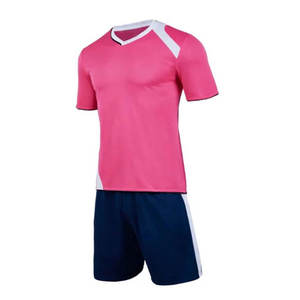 ชุดฟุตบอลแบบแห้งเร็วสำหรับทุกเพศทุกวัย ปรับแต่งได้ พร้อมการพิมพ์แบบระเหิด 100% โพลีเอสเตอร์ สีและโลโก้ตามสั่ง - Product Image 2