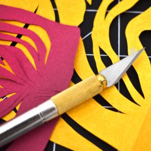 MADE in TAIWAN High Quality Craft <b>Tools</b> Full 360 Degree Rotating Swivel Curve Cutting Precision Art Hobby Craft <b>Knife</b> - Product Image 2