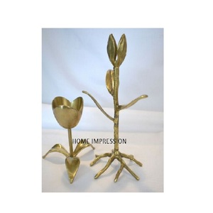 Aluminio fundido niquelado hecho a mano Piedras de metal Portavelas de lujo Portavelas de metal plateado para proveedores mayoristas - Product Image 3