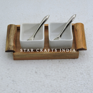 Le plus populaire nouveau design de produit pour la fête de mariage servant de la nourriture plateau de service en bois avec ensemble de 2 bols et ensemble de 2 cuillères à vendre 2024 - Product Image 2