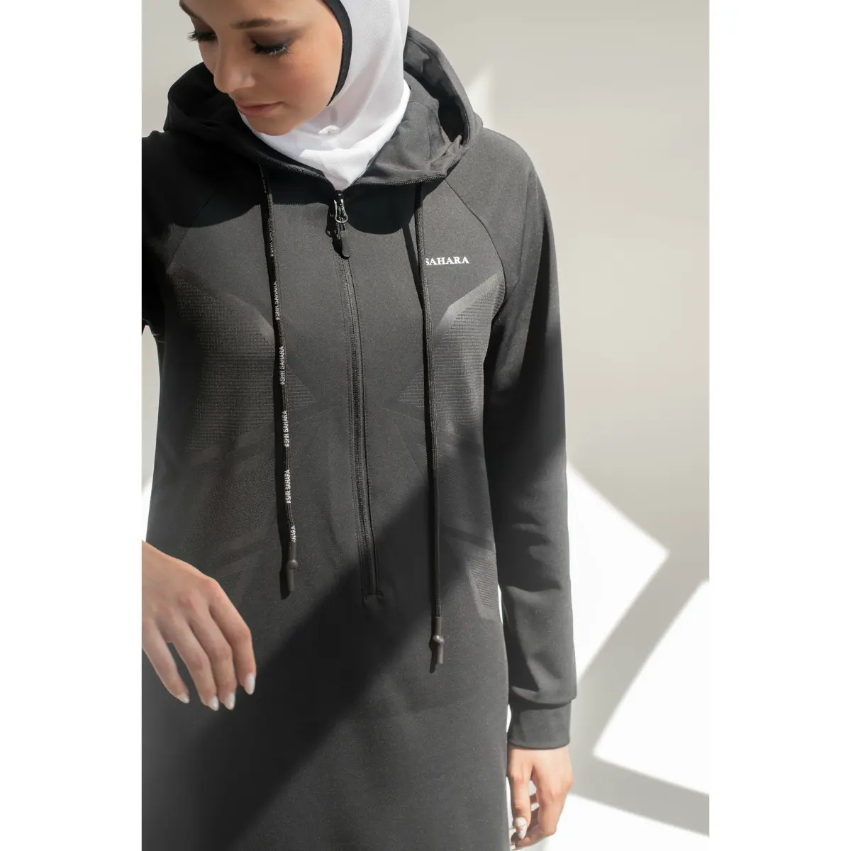 أسود اضافية تمتد Ffabric ممدود تونك مع هود بدلة عدو متواضع الأزياء الإسلامية نمط