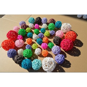 Décor de boules de rotin avec différentes tailles et couleurs 99GD - Product Image 4