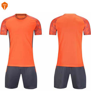 Uniforme de Fútbol para Equipos Deportivos Tropic Edge, Unisex, para Adultos, en Poliéster de Secado Rápido, Color Azul, Personalizable con su Logotipo - Product Image 4