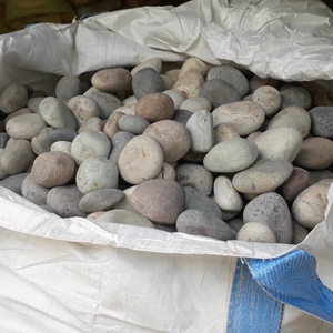 Mezcla de guijarros redondos lisos de BLANCO Grava de piedra natural de forma regular amarilla y blanca - Product Image 4