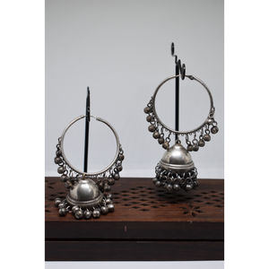 Boucles d'oreilles jhumka ghungro en laiton, aspect argent, style indien, dernière mode, pour femmes et filles - Product Image 3