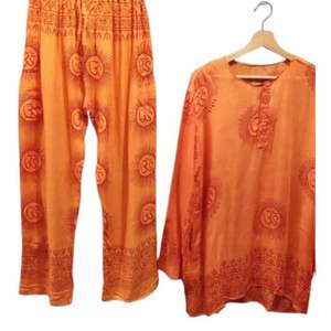 Kurta Om de Alta Calidad, 100% Algodón, Precios de Mayoreo, Ropa Lisa Personalizada, Estilo Anti-Técnicas - Product Image 1