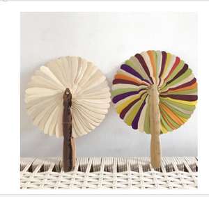 Abanico de Mano de Verano / Abanico de Mano Tejido con Forma de Corazón / Abanico de Rafia de Ratán y Paja Tejido a Mano - Product Image 3