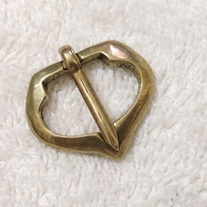 Hebilla Medieval de Lujo en Bronce, Hebilla Histórica de Cobre para Cinturones - Product Image 5