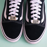 Baskets à lacets, chaussures design personnalisé personnalisé, décoration breloque