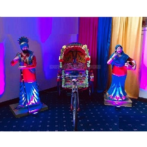 Jasthani-estatua Matka de fibra para mujer, Estatua con cuenco de bienvenida - Product Image 1