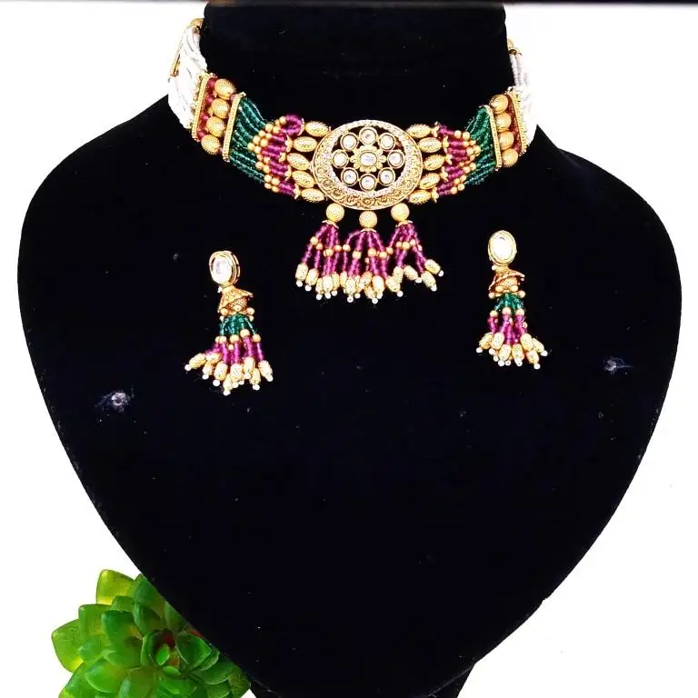 Kundan jewellery Necklace Set