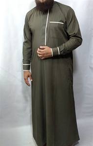 Thobe Kanzu Stile Medio Orientale per Uomini Musulmani Islamici, Vendita Calda, in Poliestere con Colletto Rialzato, Tinta Unita, Maniche Lunghe - Product Image 4