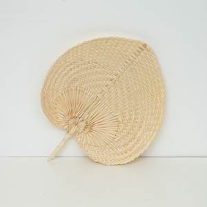 Abanico de mano plegable de bambú personalizado para invitados, recuerdos de boda, de seda, hoja de palma, COLOR NATURAL, vietnamita - Product Image 4