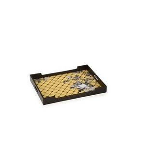 Plateau imprimé en émail en bois d'acacia de vente chaude avec des poignées en métal plateau en bois imprimé personnalisé de forme ronde - Product Image 4
