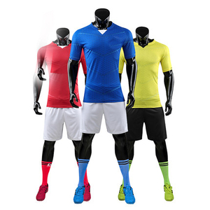 OEM Service Manufacture Soccer Uniform Club Team Uniforms Sets Customization Printed Logo Designs For Men - Product Image 6