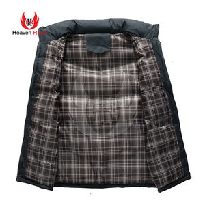 Vente en gros Gilet d'hiver unisexe décontracté Fermeture à glissière en nylon coquille de canard en coton Décoration de logo Caractéristiques de sécurité - Product Image 2