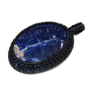 Collar con Colgante de Sodalita Natural, Cabujón Envolvente, Pieza Destacada para Uso Diario, Cristal Curativo, Venta al por Mayor - Product Image 2