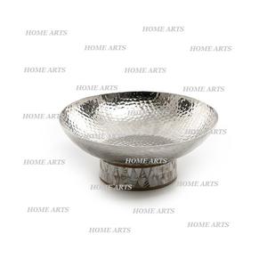 Bol à salade martelé en aluminium avec base en bois et vadrouille Bol à fruits du désert de forme ronde de la meilleure qualité en vrac - Product Image 1