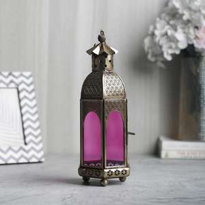 Suspension lanterne de Marrakech noire et or au design unique pour la décoration de la maison pour Noël - Product Image 2