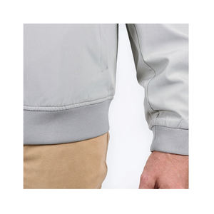 เสื้อแจ็คเก็ตผู้ชายกันน้ำกันลมทรงสลิมสำหรับฤดูหนาว ไซส์ใหญ่ ผ้าซอฟต์เชลล์ ซักได้ เป็นมิตรกับสิ่งแวดล้อม แห้งเร็ว สไตล์ลำลอง ขายส่ง ปรับแต่งได้ - Product Image 2