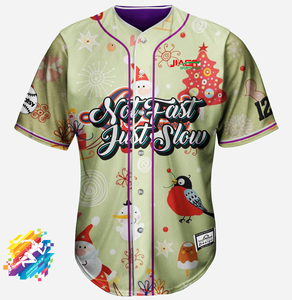 เสื้อบาสเก็ตบอลและชุดเบสบอลสั่งทำจากโรงงานสูตร 1 อินดัสทรีส์ ขายส่ง - ผลิตจากผ้าสแปนเด็กซ์/โพลีเอสเตอร์รักษ์โลก แขนสั้น คอวี - Product Image 1