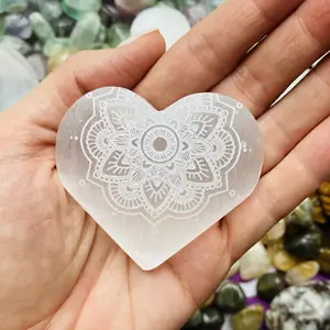 Bán Buôn AGATE SELENITE PUFFY Tim Với MANDALA Khắc Biểu Tượng: Bán Buôn Đá Tự Nhiên