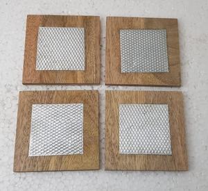 Central en Aluminium Conception Sous-verres En Bois ensembles - Product Image 1