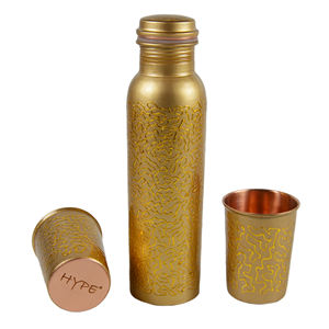 Bouteille d'eau en cuivre de conception moderne, meilleure bouteille d'eau de finition polie en forme de Designer, conception Multiple - Product Image 5