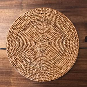 เสื่อรองจานหวายทรงกลมผ้าทอมือในเวียดนามสำหรับงานเลี้ยงงานแต่งงาน - Product Image 4