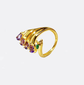 Anillos de Plata de Ley 925 Chapados en Oro con Esmeralda Gemvanity en Engaste Pavé, Estilo Budista Tibetano, Proveedor Mayorista, Hechos a Medida - Product Image 3