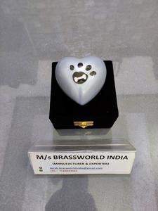 "aluminum purple heart pet cremation urn" hand painted meet with heart pet cremation urn <b>funeral</b> <b>supplies</b>" <b>Funeral</b> <b>Supplies</b> - Product Image 3