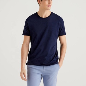 เสื้อยืดคอตตอนทรงปกติสีน้ำเงินกรมท่าสำหรับผู้ชาย ออกแบบเองได้ คอกลม แขนสั้น ผ้าเจอร์ซีย์เนื้อนุ่ม สีพื้น ผู้ผลิตจำนวนมาก - Product Image 1