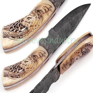 Hermoso Cuchillo de Caza y Desollado de Damasco Hecho a Mano, Cuchillo de Camping con Hoja de 5 Pulgadas de Acero de Alto Carbono y Mango de Hueso de Camello, Fabricación OEM - Product Image 2