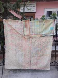 Venta al por mayor de algodón Vintage Kantha Throw con bordado hecho a mano y parche diseño de trabajo Dhurries hogar ropa de cama y ropa rediseño uso - Product Image 2