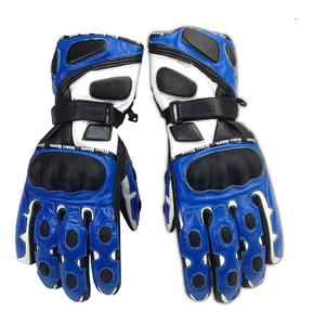 ถุงมือมอเตอร์ไซค์แบบห้านิ้ว ป้องกันลม ผลิตจากหนังคาร์บอนไฟเบอร์  รองรับการสัมผัสหน้าจอ ป้องกันการกระแทก สำหรับการแข่งรถ ปลอดภัย ใช้ได้ทั้งชายและหญิง - Product Image 4