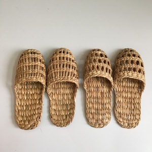 Pantoufles de plage en paille pour femmes, chaussures artisanaux écologiques de corée du sud, été - Product Image 2