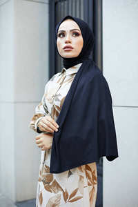 Nouvelle saison modeste vêtements islamiques femmes Viscose Abaya tunique Kimono robes haute qualité Hijabs foulards ethnique inspiré turc - Product Image 5