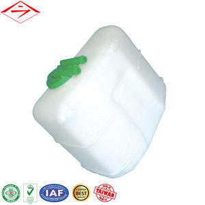 Fabricant de pièces automobiles en gros, réservoir de liquide de refroidissement pour SUZUKI ESCUDO INJECTION 92'~95' - Product Image 1