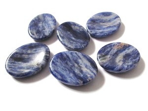 Mayorista de Piedras de Sodalita para Aliviar el Estrés |   Proveedor de Piedras de Sodalita para Aliviar el Estrés |   Piedra de Sodalita para Aliviar el Estrés en Venta, Artesanía en Piedra Semipreciosa - Product Image 2