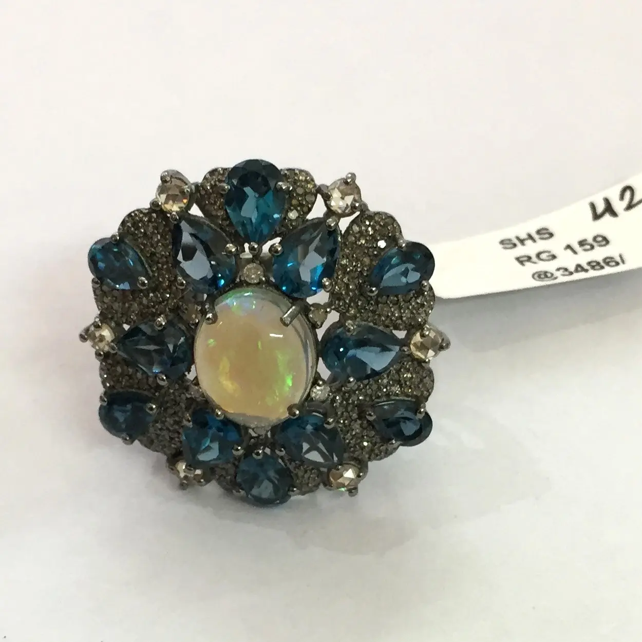 Real London Blue Topaz Opal Gemstone Female Beautiful Ring in argento 925 con finitura anticata gioielli con anello placcato rodio nero
